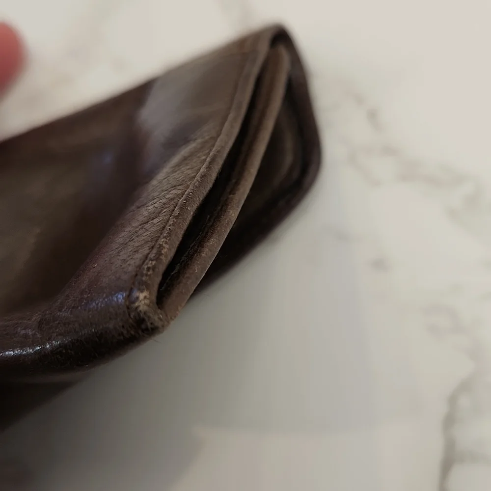 Authentic Christian Dior Vintage Leather Brown Coin Purse - Picture 9 of 10